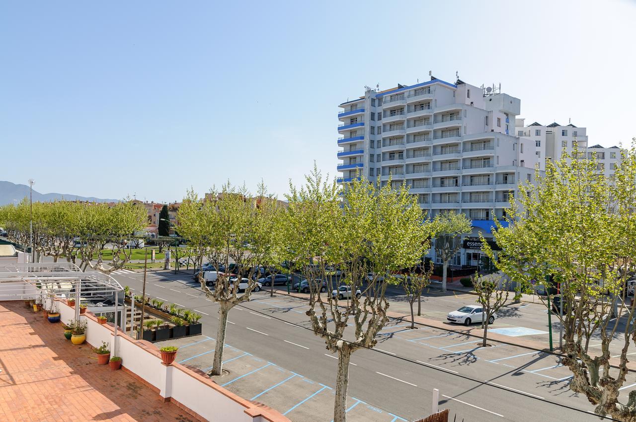 Empuriabrava Apartaments No 5 Bagian luar foto